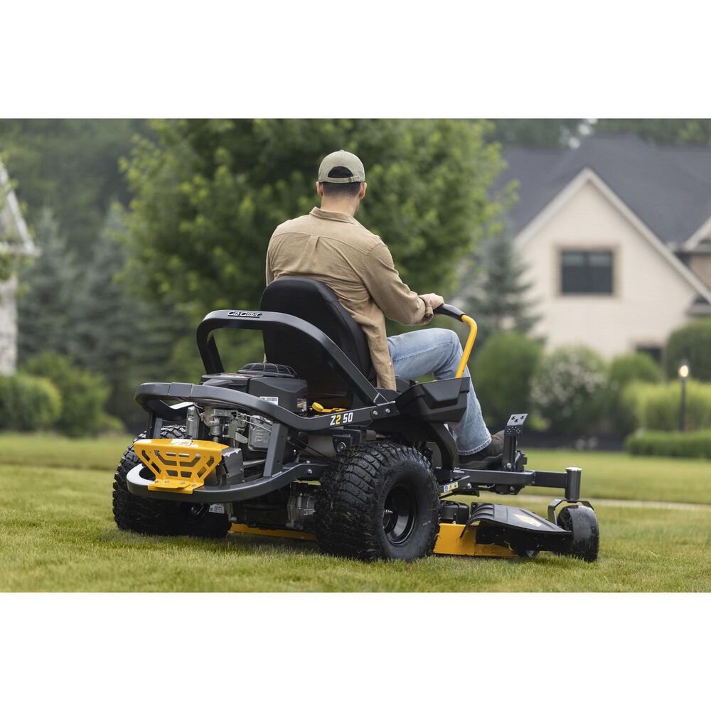Cub-Cadet-Z250_A1.jpg