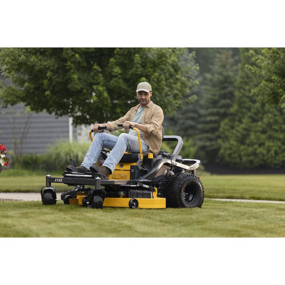 Cub-Cadet-Z250_A2.jpg