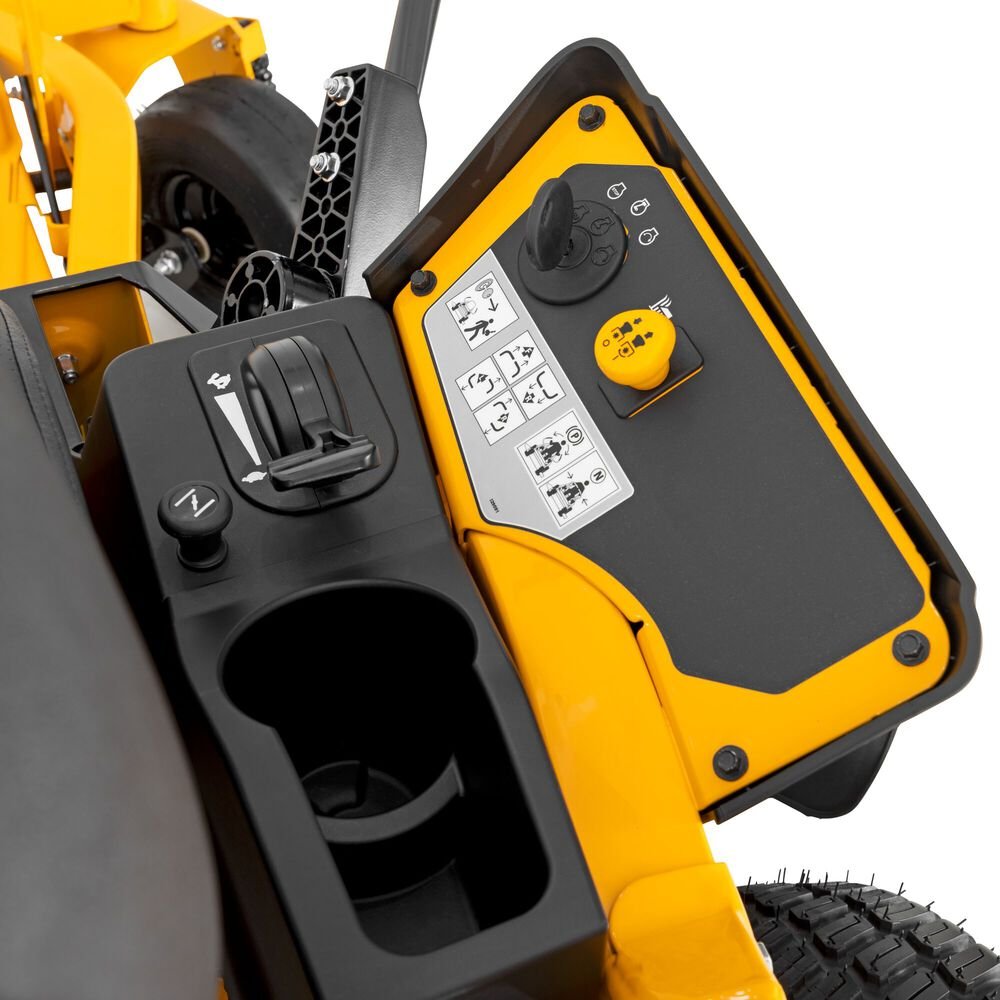 Cub-Cadet-ZT154P-2025_F4.jpg