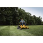 Cub-Cadet_ZT150_5.jpg